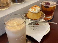 -Café Monson