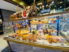 面包甜点陈列柜-PAPER STONE BAKERY(天汇广场店)
