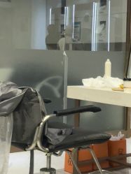 -镁连社·美联社