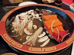 -三江两海老火锅(北京首店)