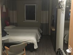 -宜必思酒店(苏州金鸡湖国际博览中心店)