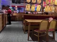 -怪噜范·老贵阳街头名小吃(数博万达店)
