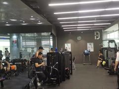 -帝豪斯健身俱乐部(市府恒隆广场店)