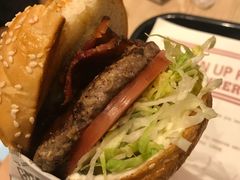 -The Habit Burger Grill 哈比特汉堡(爱琴海店)