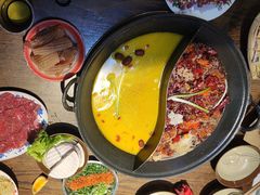 -萍姐火锅·公路夜市(武汉首店)