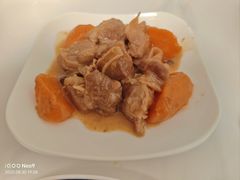 -臻爱住家月嫂育儿嫂(万达店)