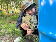-崇明岛拓展训练真人CS镭战基地