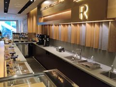 -星巴克臻选(济南恒隆店)