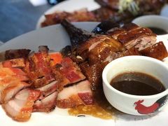 烧鹅拼叉烧-猪肉婆私房菜(容桂总店)