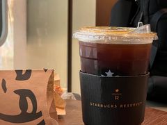 -星巴克臻选(北京颐堤港中心第二店)