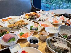 -雍和会海鲜姿造自助(湖东路店)