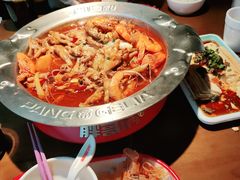 -胖哥俩肉蟹煲(时代广场店)