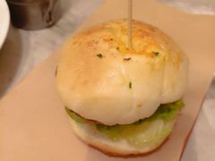 -必胜客(尹山湖歌林公园店)