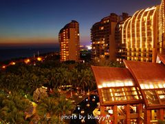 -三亚湾海居铂尔曼度假酒店