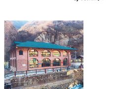 -北京水岸山吧度假村(雁栖镇店)