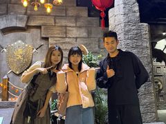-暴风岛沉浸式体验馆(百联世纪店)