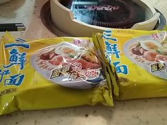 华丰面-芳村榕树头叹佬鸡煲(体育西店)