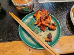 -臻牛烤肉