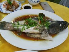 -鑫悦楼煎蟹·16年海鲜大排档