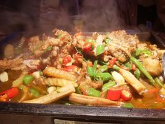 双椒味平锅-蛙来哒(东城万达店)