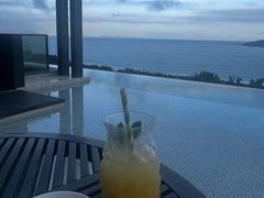 -瑰丽酒店·海吧·天际下午茶·现场DJ·天台酒吧