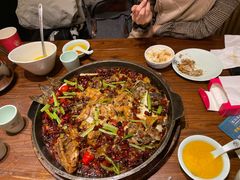 -老板恋上鱼(荣盛广场店)