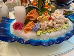 -榕树下海鲜馆(坪山路店)