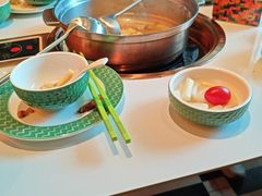 -润园四季椰子鸡火锅(卓越INTOWN店)