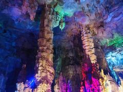 -泰安地下龙宫景区