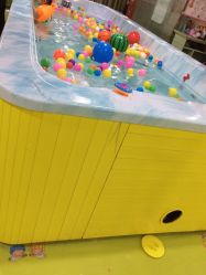 -小鸭先知婴儿游泳馆