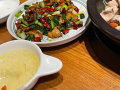 -云海肴·汽锅鸡·云南代表菜(天山百盛优客店)