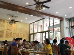 大堂-东就鸭饭店·古早海南菜(滨海店)