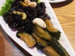 自酱黄瓜-去茶去餐厅(中央大街店)