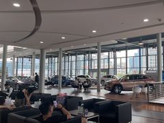 -杭州中升之星奔驰4S店(滨江店)