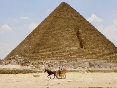 -吉萨金字塔群