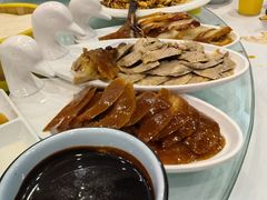 -大鸭梨烤鸭店(金顶街店)