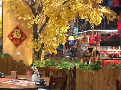 -老滇山寨•云南特色菜•地方菜•民族风情歌舞表演(金碧店)