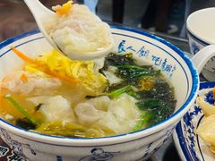 鲜肉馄饨-长人馄饨铺(解放街店)