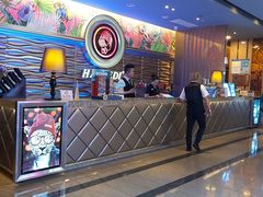 -好乐迪(张扬路八佰伴店)