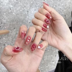 -吉吉靓甲美睫
