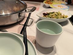 -黄记煌三汁焖锅(新佳丽江汉路店)