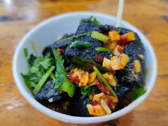 -黑色经典臭豆腐·湖南特产(坡子街店)