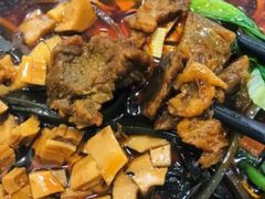 -彭家牛肉块扯面