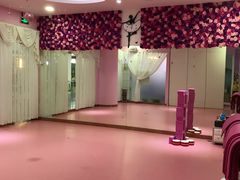 -芭芭拉小天使国际舞蹈(珠江新城校区)