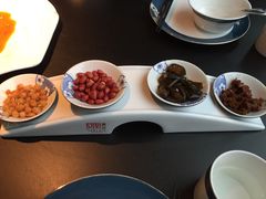 前菜四小碟-凤凰湘语·湘粤鲜融(浦东旗舰店)