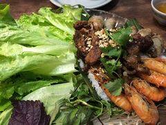 -大头虾越式风味餐厅(光明广场店)