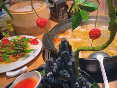 -一朵菌·野生菌探索家火锅(南亚店)
