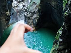 -蝶舞清江·恩施地心谷景区