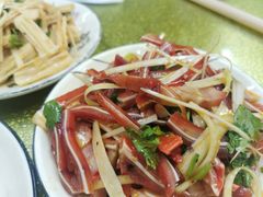 红油耳丝-赵氏盱眙十三香龙虾(蓝村店)
