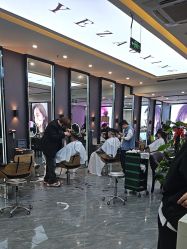 -藤野造型烫染·漂发